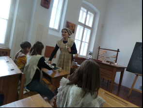 Učenici naš škole posjetili su Hrvatski školski muzej