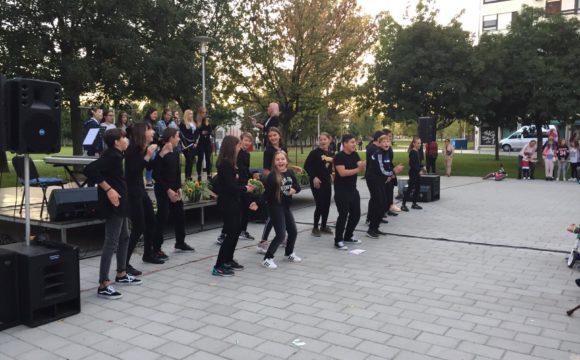 Dramsko scenska skupina nastupila na Trgu Ivana Kukuljevića