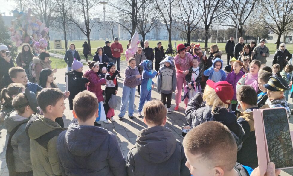 Fašnik u školi i kvartu, OŠ Tituša Brezovačkog Fašnik u školi i kvartu, OŠ Tituša Brezovačkog